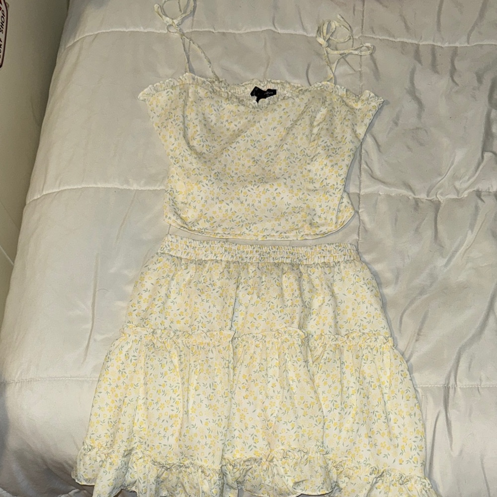 Aqua Yellow Floral Skirt 2 piece set